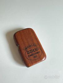 Accendino Zippo custodia legno di noce