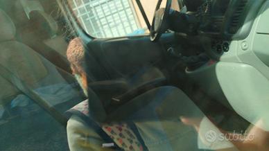 Autocarro usato ma in buone condizioni