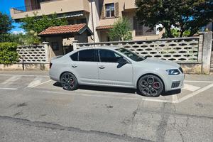 skoda octavia Vrs 2.0 tsi 