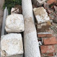 Colonne pietra