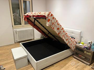 Letto matrimoniale
