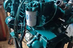 VOLVOPENTA 4 cilindri 50 HP completo