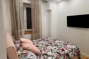 Piazza bologna-bilocale di mq 45/cabina armadio