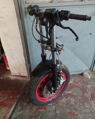 Avantreno forcella ruota freni Kawasaki GPZ 1000 R