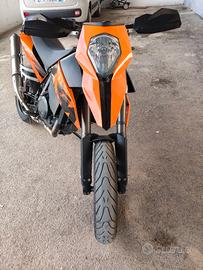 KTM 690
