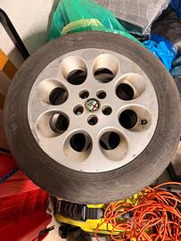 Cerchi in lega alfa romeo 147 con gomme
