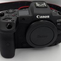Mirrorless Canon EOS R5