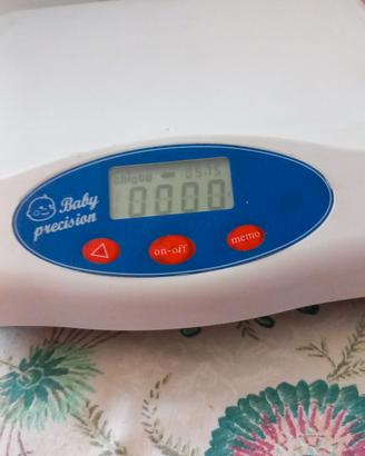 Bilancia elettronica digitale per neonato Chicco