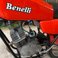 Benelli t50 , con libretto piccolo