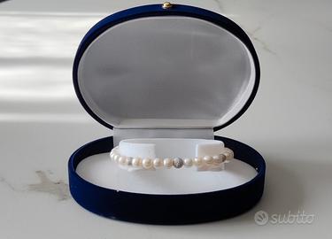 braccialetto in oro bianco 18 kt con perle akoya 