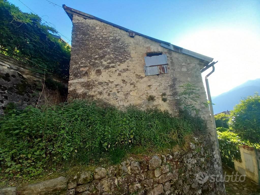 Rustico / Casale di 34 m² a Lezzeno - Vista 4