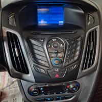 Stereo ford focus 2012