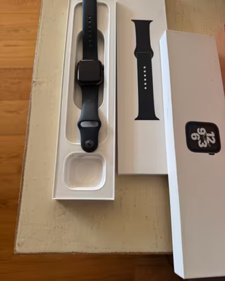 Apple Watch SE 2ª generazione 40 mm