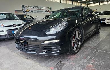 Porsche Panamera PLATINUM EDITION 3.0 V6 250CV - 2