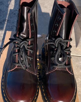 Anfibi Dr. Martens n.37 mod. Arcadia bordeaux