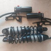 
Road glide CVO ST ammortizzatori post. Showa