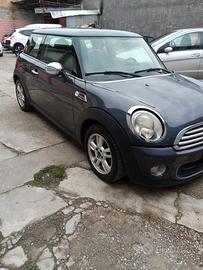 Mini Cooper R56 benzina 2012 motore rotto 