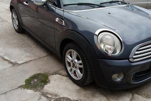 Mini Cooper R56 benzina 2012 motore rotto 