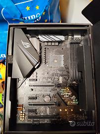 Scheda madre Asus Rog Strix B450-F Gaming