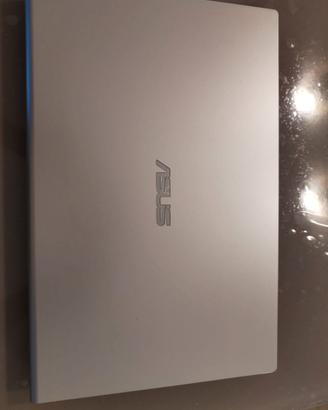 LAPTOP ASUS 509FA