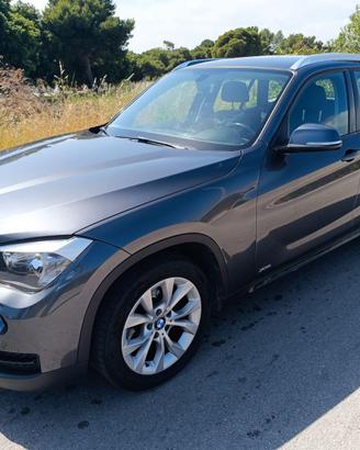 BMW X1  xDrive 18d