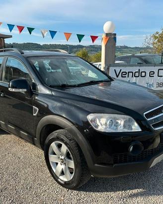 Chevrolet Captiva 2.0 TD 4X4 7 POSTI