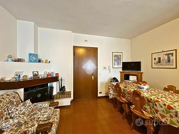 3 LOCALI A DARFO BOARIO TERME