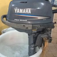 motore fuoribordo Yamaha 