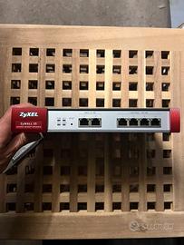 ZyWALL 35 Firewall VPN + Turbo Card hardware