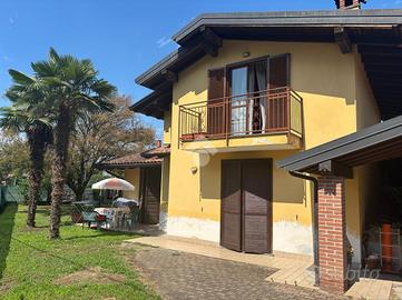 VILLA SINGOLA A CASTELLETTO SOPRA TICINO