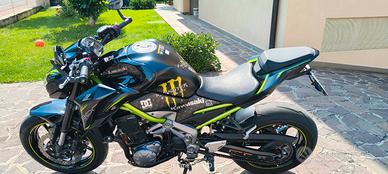 Kawasaki Z900 piena potenza