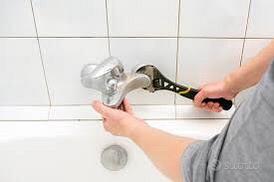 Rubinetto e gas che perdono