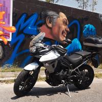 Triumph Tiger 800 xrx