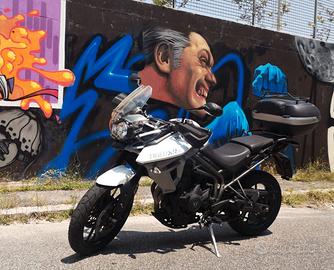 Triumph Tiger 800 xrx