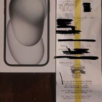 iPhone 15 sigillato con scontrino 1 giorno di vita