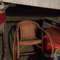 Sedia a dondolo bambino in vimini