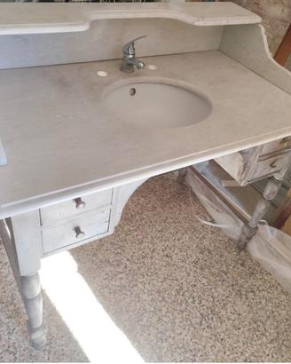 Mobile bagno vintage