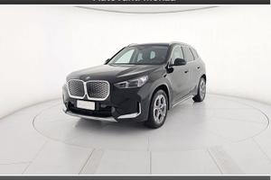 BMW iX1 eDrive 20 X-Line Special Edition