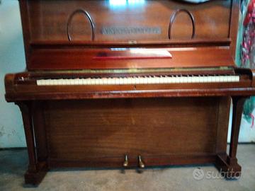 Pianoforte verticale Fip vintage