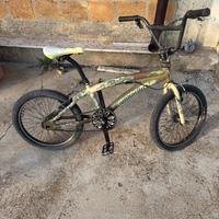 Bicicletta bmx