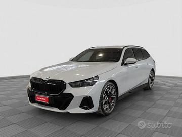 BMW 540 540d 48V xDrive Touring Msport Pro