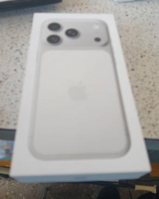 iPhone 17 256g colore silver