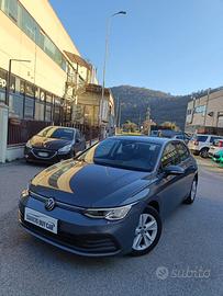 VOLKSWAGEN Golf 1.0 eTSI EVO DSG Life