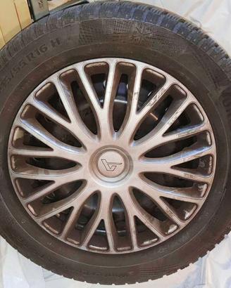 4 Gomme Neve 215/55 R16 93H Continental con CERCHI