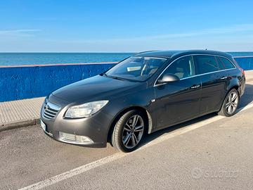 Opel insignia sw 2.0 tdi 160 cv automatica