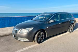 Opel insignia sw 2.0 tdi 160 cv automatica