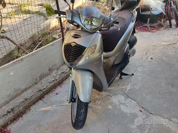 HONDA SH 150 i