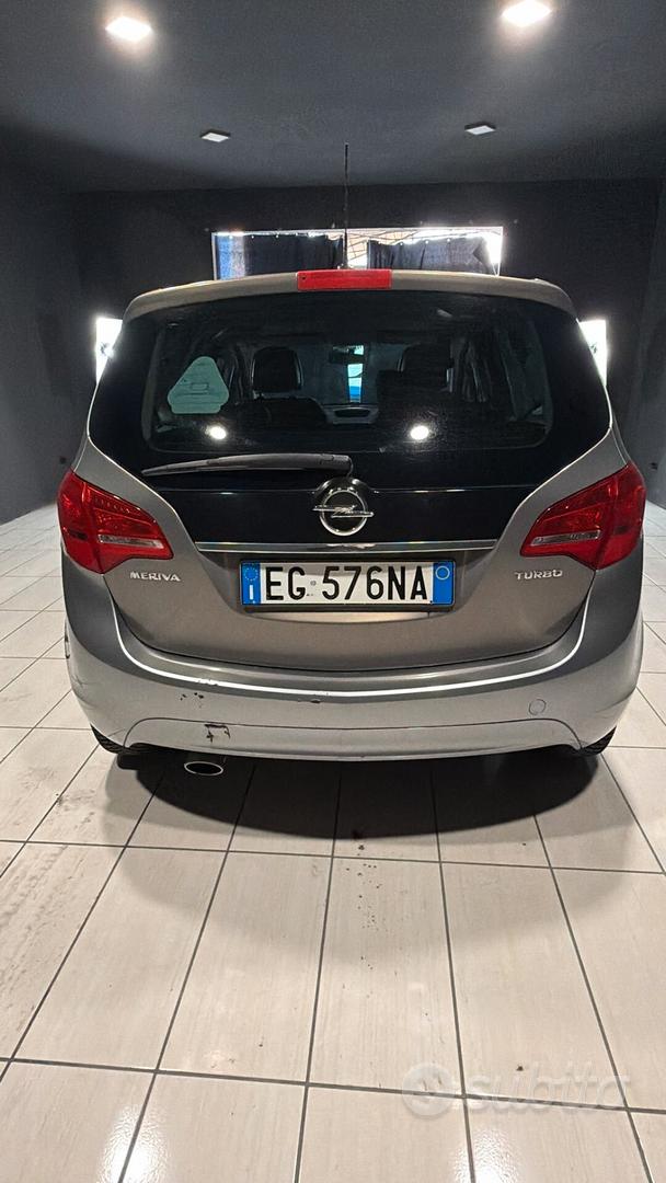 Opel Meriva 2011 photo 4