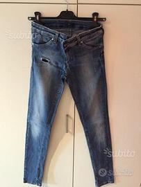 Un paio di Jeans Kocca originale usata taglia 28
