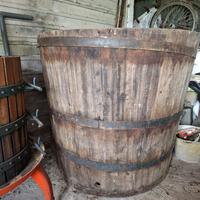 Antico Mastello in Legno / Navassa da vino